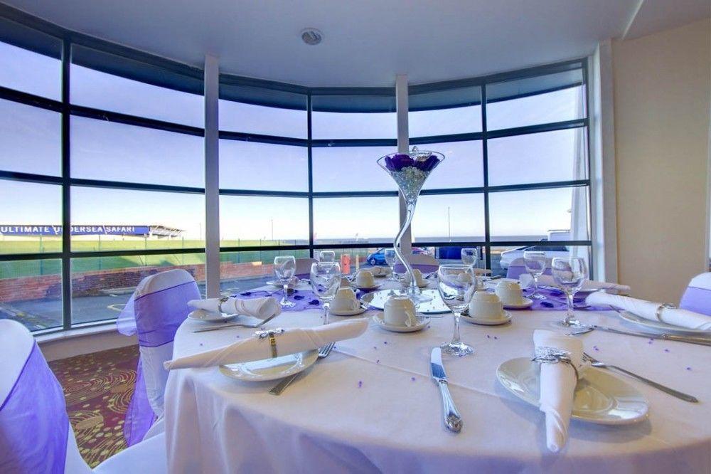 Menzies Silverlink Park South Shields Buitenkant foto