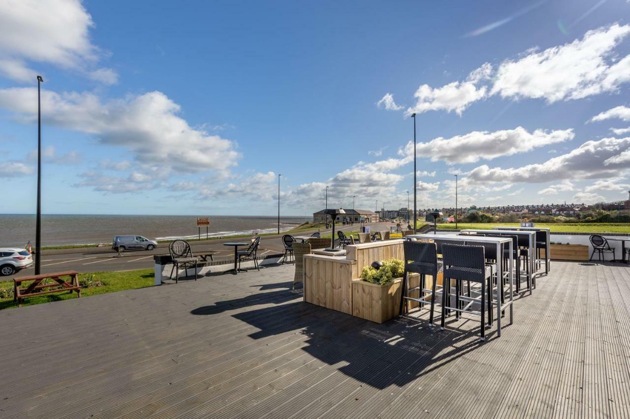 Menzies Silverlink Park South Shields Buitenkant foto