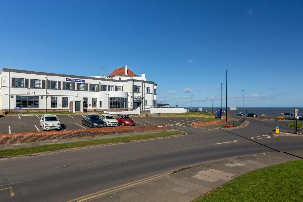 Menzies Silverlink Park South Shields Buitenkant foto